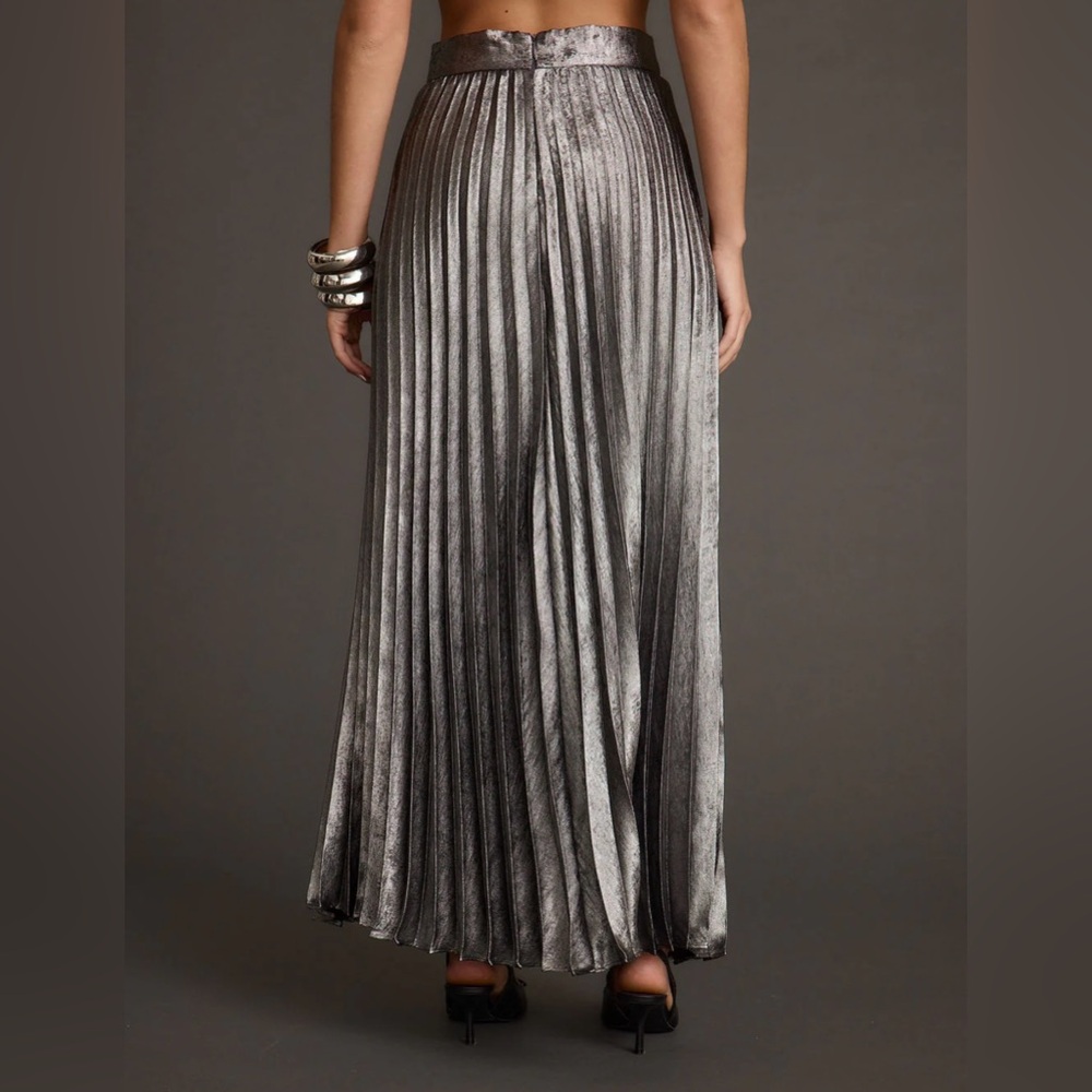 NWT 12th Tribe Electric Love Gunmetal Metallic Pleated Maxi Skirt Size M - Picture 2 of 8